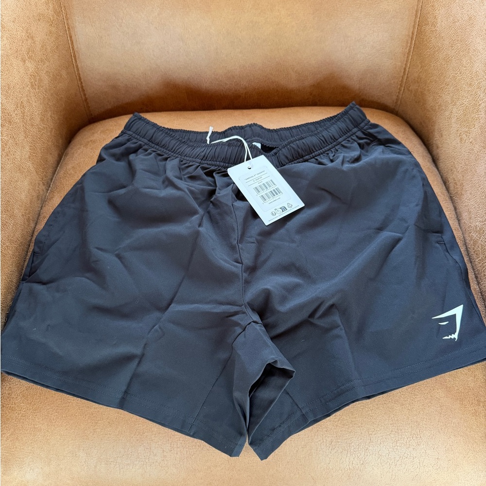 Gymshark Men’s Arrival 5” Black Slim Fit Athletic Shorts Small NWT
